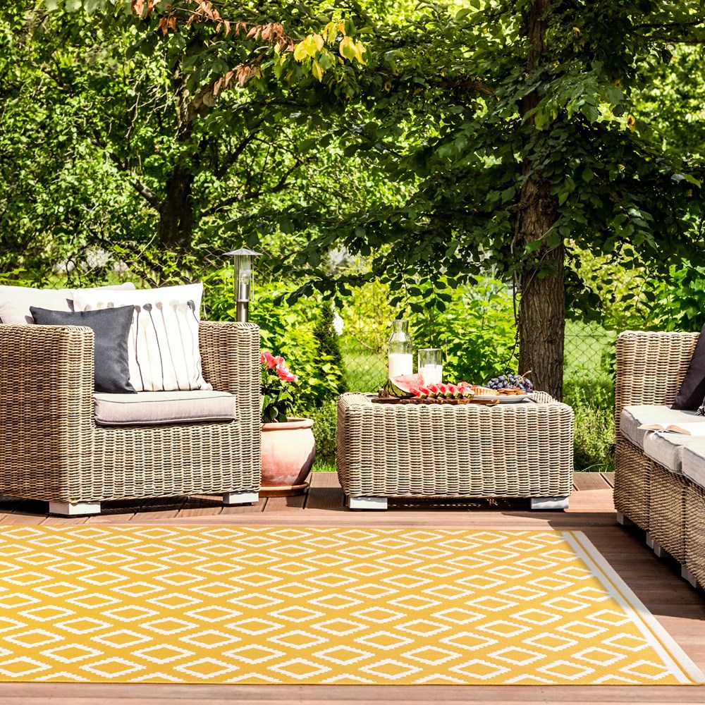 Terrace Diamond Modern Geometric Outdoor Rugs in Gold Yellow